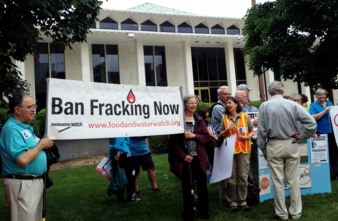 Fracking_bill_protest